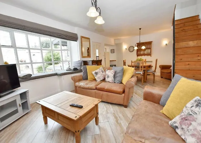 Bowland Breaks - Cobble View Cottage With Private Parking Near All The Local Wedding Venues